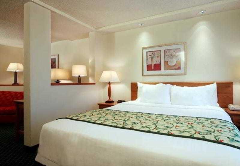 Fairfield Inn And Suites By Marriott Houston The Woodlands Pokoj fotografie