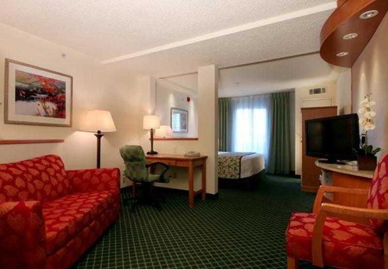 Fairfield Inn And Suites By Marriott Houston The Woodlands Pokoj fotografie